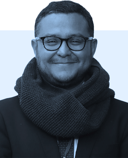 Carlos-Helfer